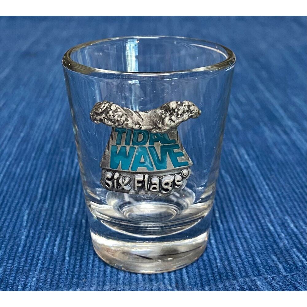 Vintage Six Flags Tidal Wave Magic Mountain Ride 1989-2019 Shot Glass 3oz 971A